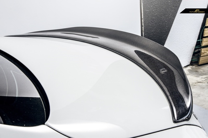 W205 Sedan - PSM style Carbon Trunk Spoiler_006